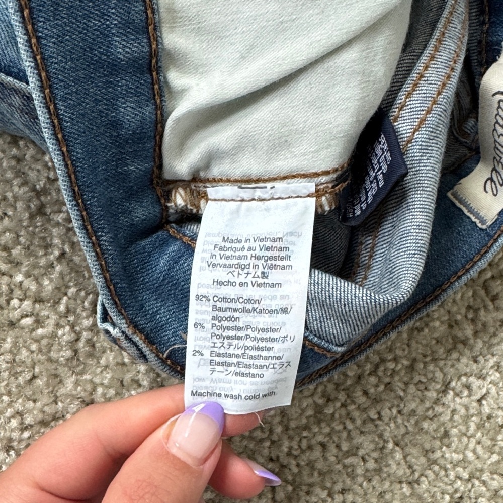 Madewell Cali Demi Boot Jeans in Classic Blue - Picture 5 of 6